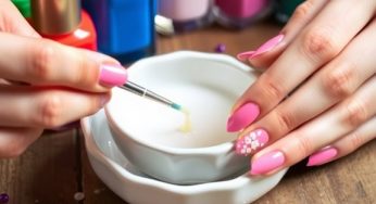 Easy Nail Polish Hacks for Thrifty Glam